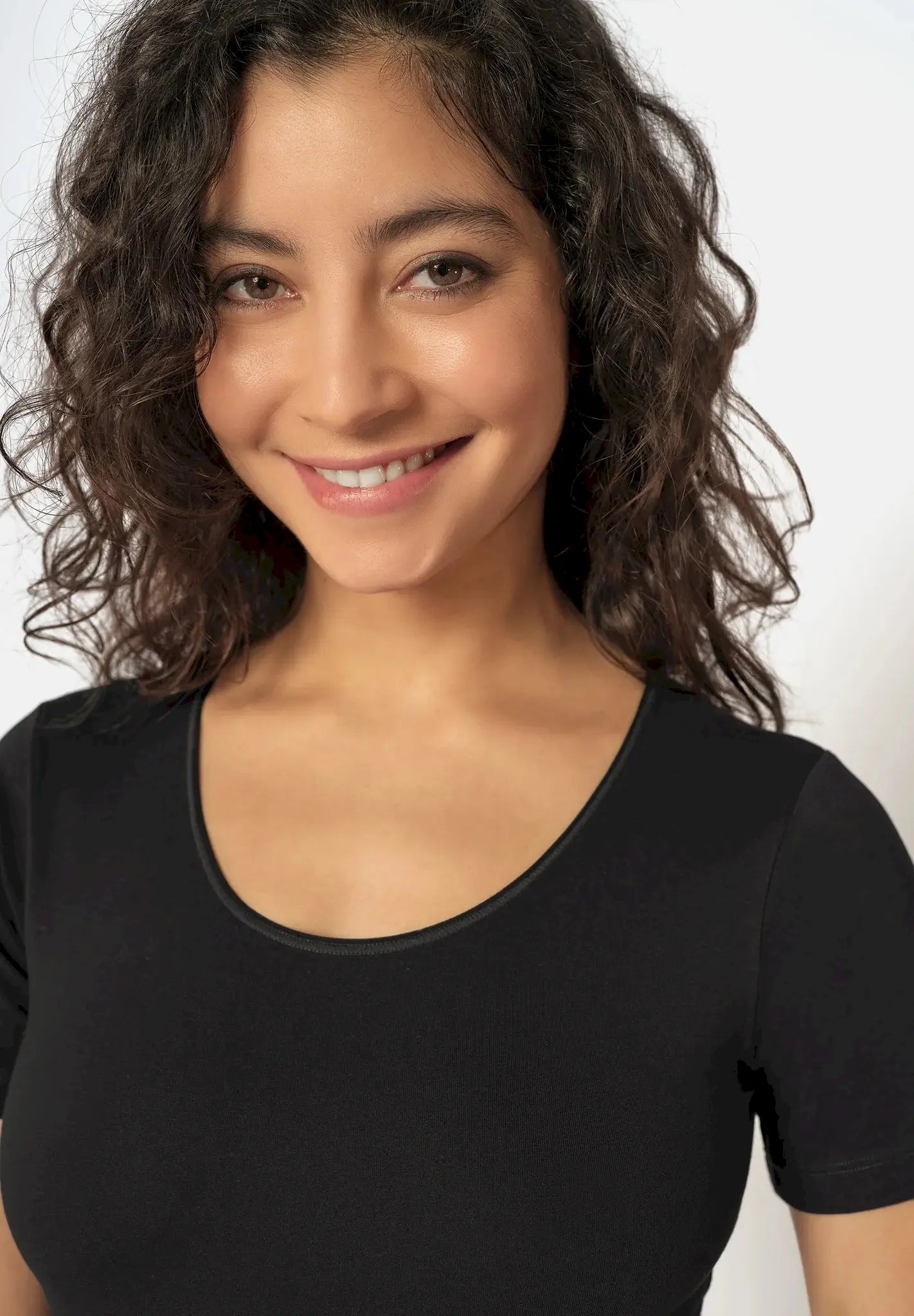 Kurzarm Body aus der Basicunterwäsche-Serie COTTON BODIES von der Marke Skiny, Farbe: black, Detailansicht