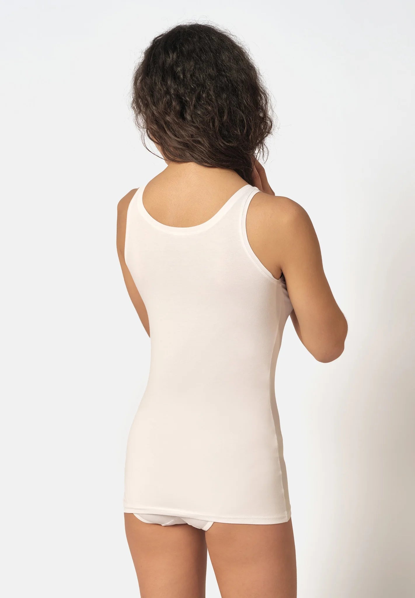 Tank Top aus der Damenunterwäsche-Serie COTTON ESSENTIALS von der Marke Skiny, Farbe: white, Rückansicht