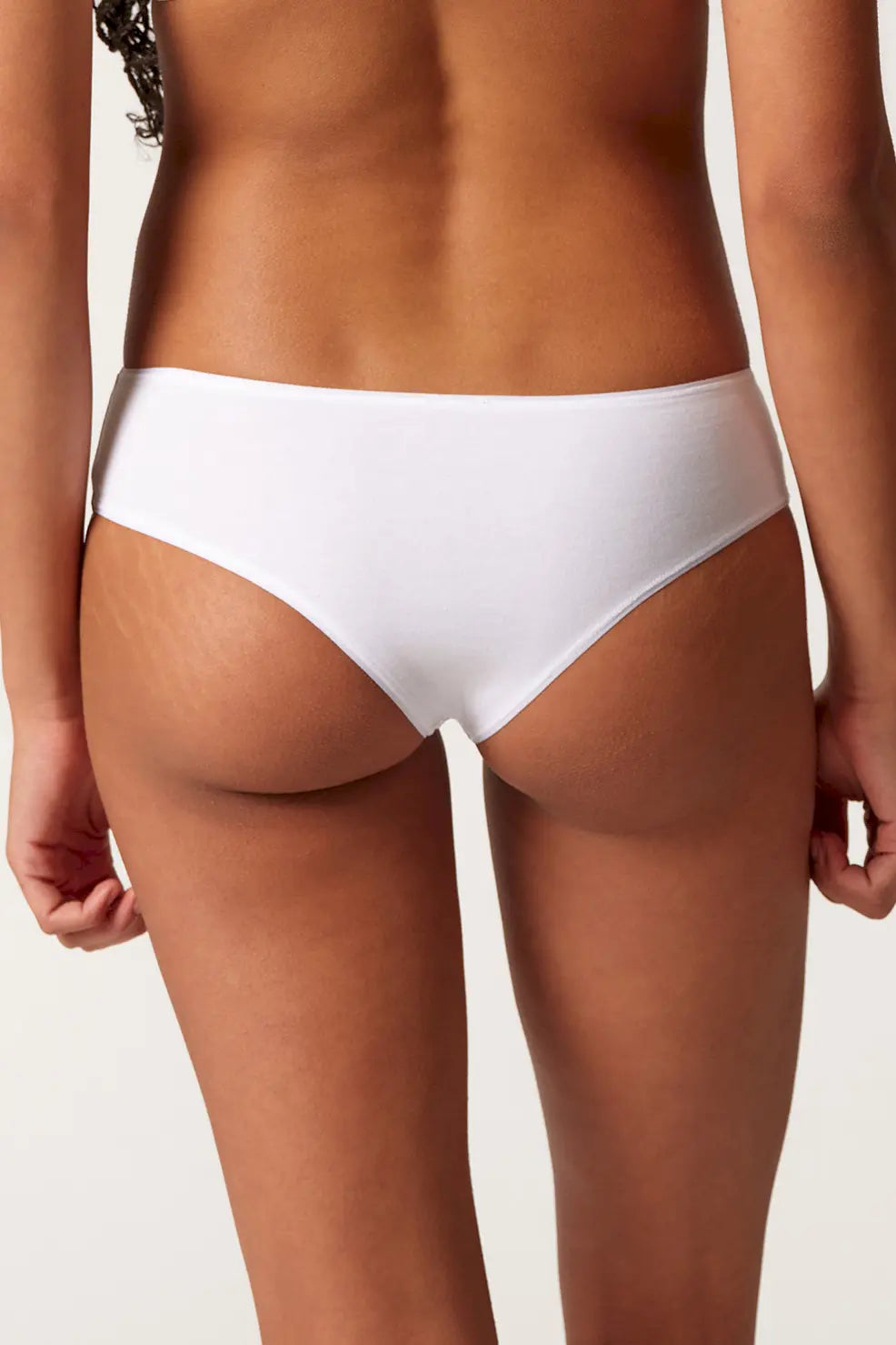 Cheeky Panty aus der Damenunterwäsche-Serie COTTON ESSENTIALS von der Marke Skiny, Farbe: white, Rückansicht