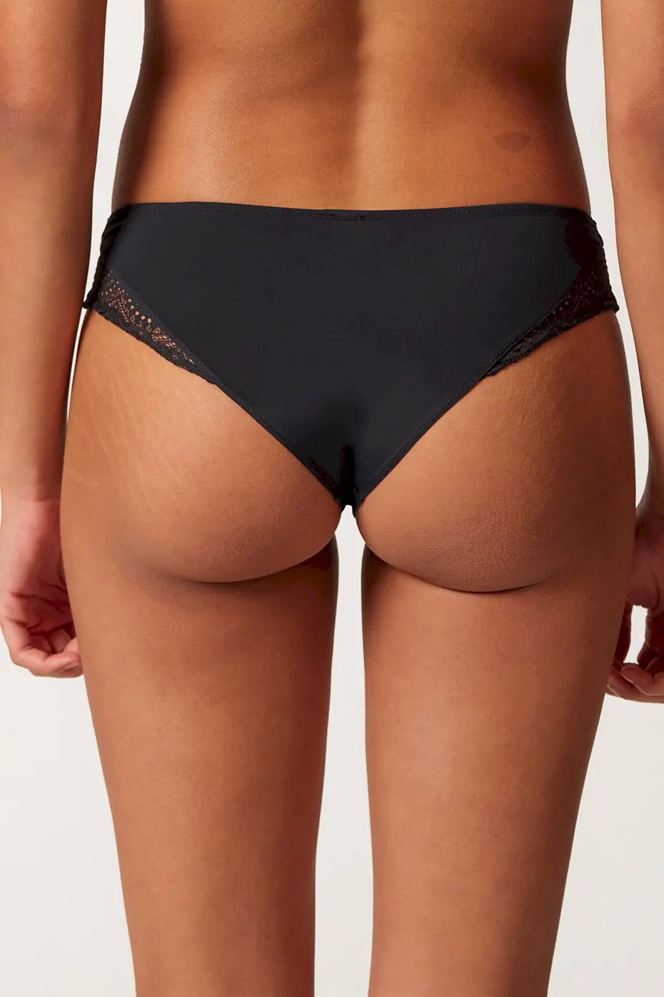 Cheeky Panty aus der Damenunterwäsche-Serie MICRORNAMENTS von der Marke Skiny, Farbe: black, Rückansicht