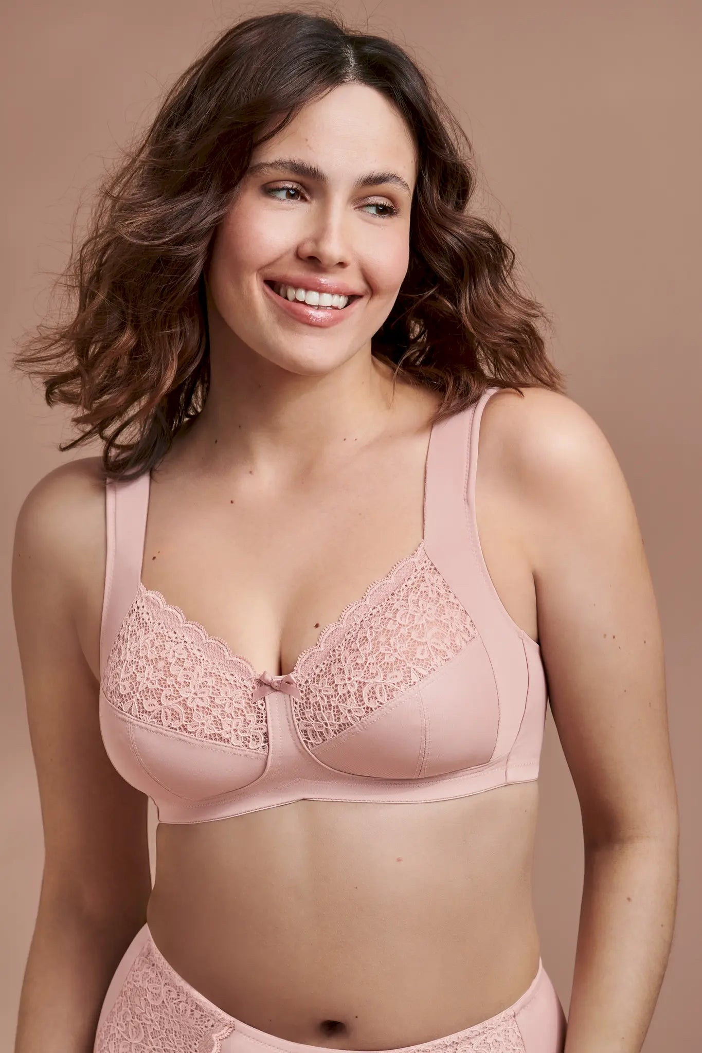 Entlastungs-BH Dessous-Serie HAVANNA von der Marke Anita, Farbe: rosewood, Vorderansicht