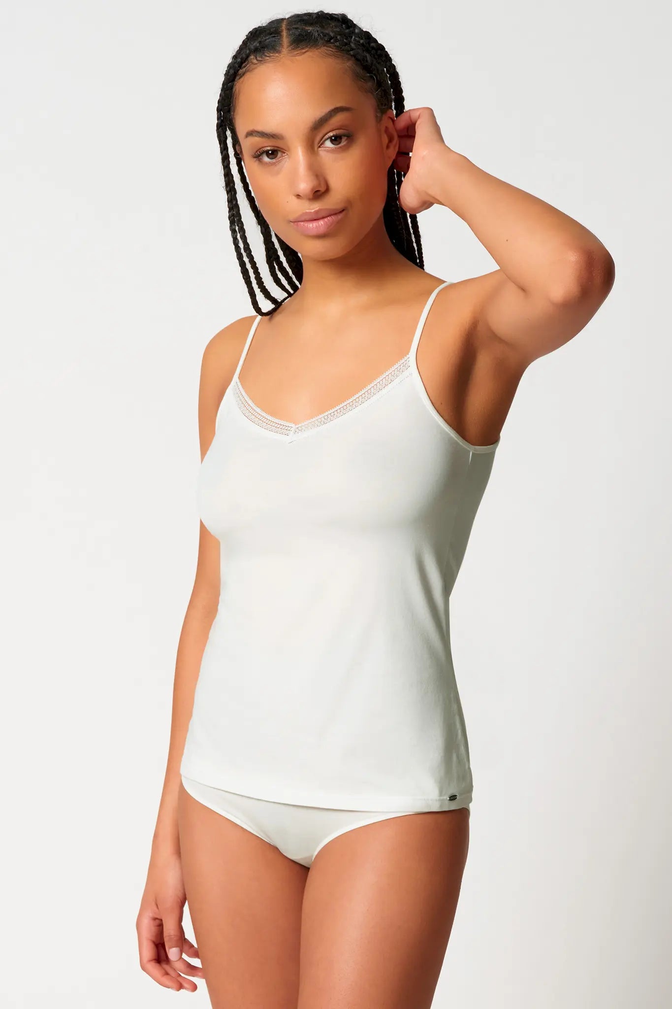 Spaghettishirt aus der Frauenunterwäsche-Serie NATURAL BEAUTY von der Marke Skiny, Farbe: ivory, Vorderansicht
