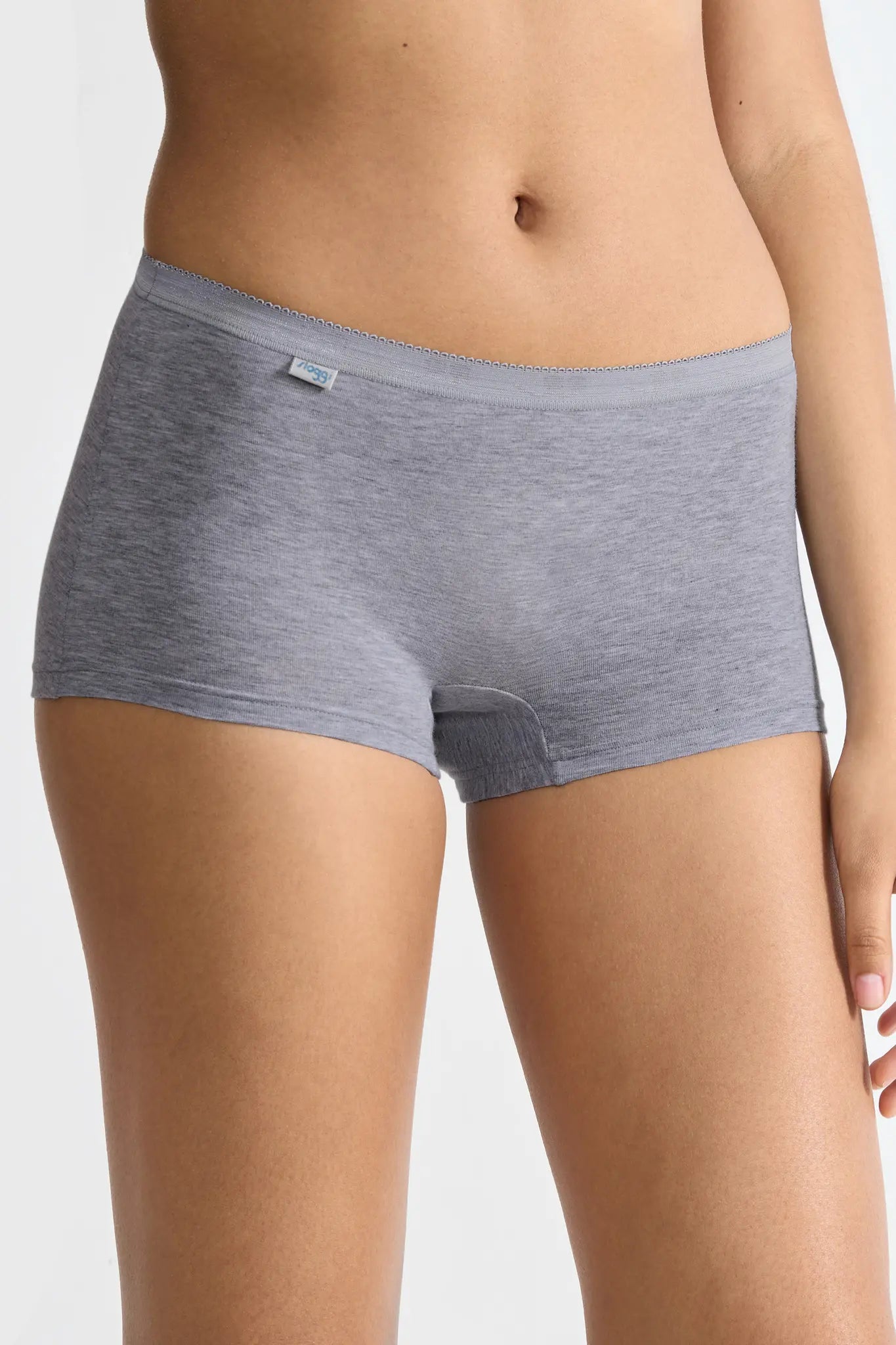 Short aus der Frauenunterwäsche-Serie BASIC+ von der Marke Sloggi, Farbe: grey combination, Vorderansicht