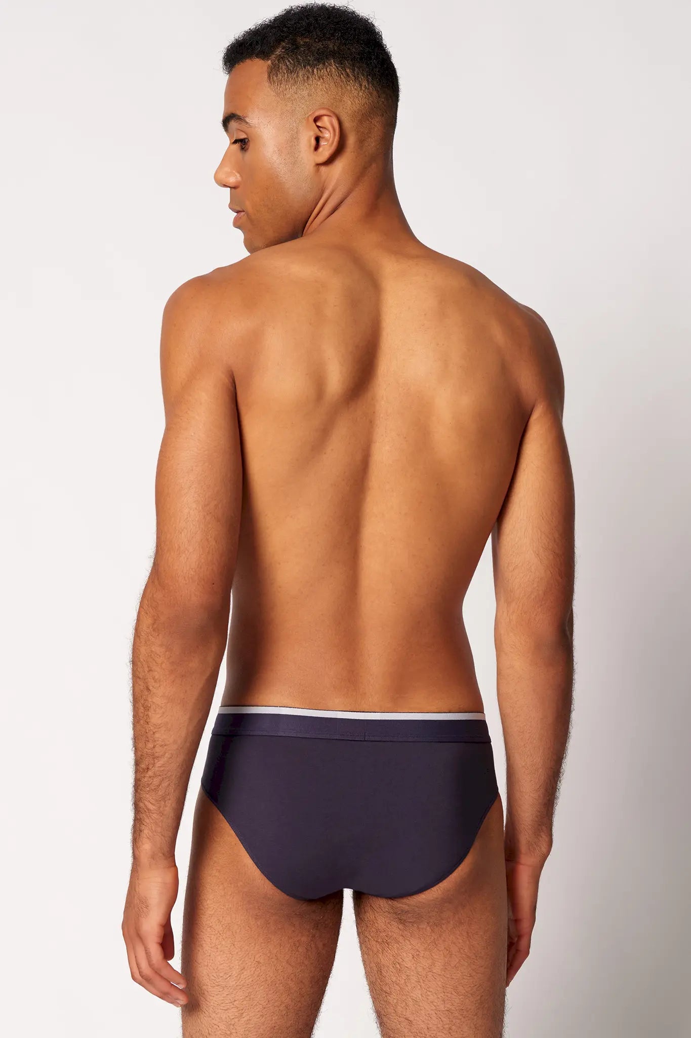 Brasil Slip im 3er Pack aus der Männerunterwäsche-Serie COTTON MULTIPACK von der Marke Skiny men, Farbe: oliveblueblack selection, Rückansicht