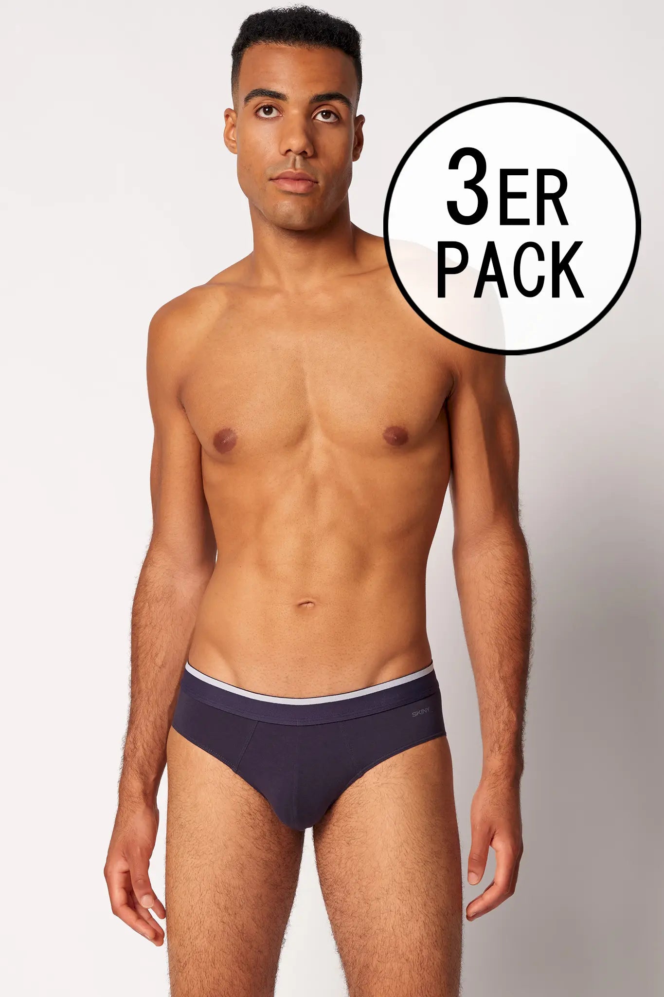 Brasil Slip im 3er Pack aus der Männerunterwäsche-Serie COTTON MULTIPACK von der Marke Skiny men, Farbe: crown blue, Vorderansicht