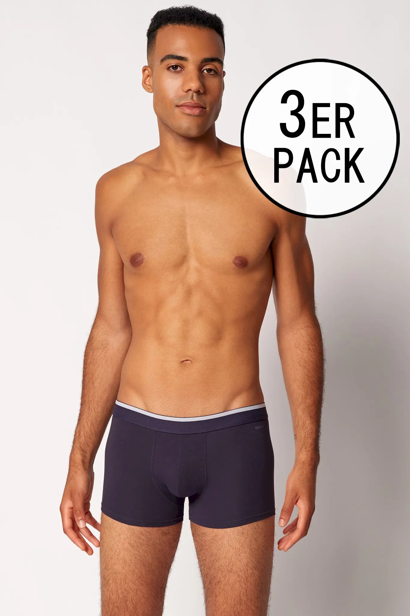 Pants im 3er Pack aus der Männerunterwäsche-Serie COTTON MULTIPACK von der Marke Skiny men, Farbe: crown blue, Vorderansicht