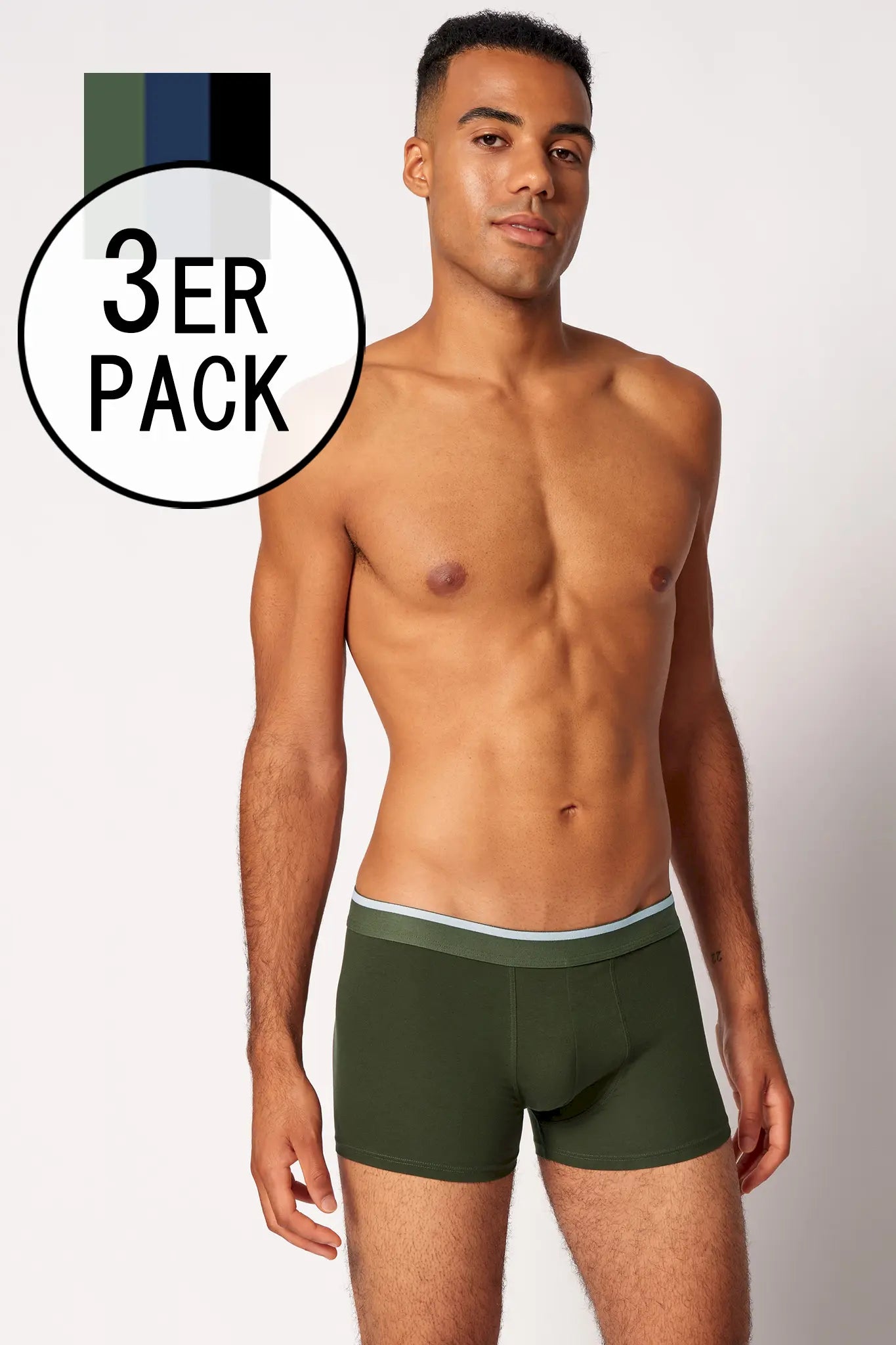 Pants im 3er Pack aus der Männerunterwäsche-Serie COTTON MULTIPACK von der Marke Skiny men, Farbe: oliveblueblack selection, Vorderansicht