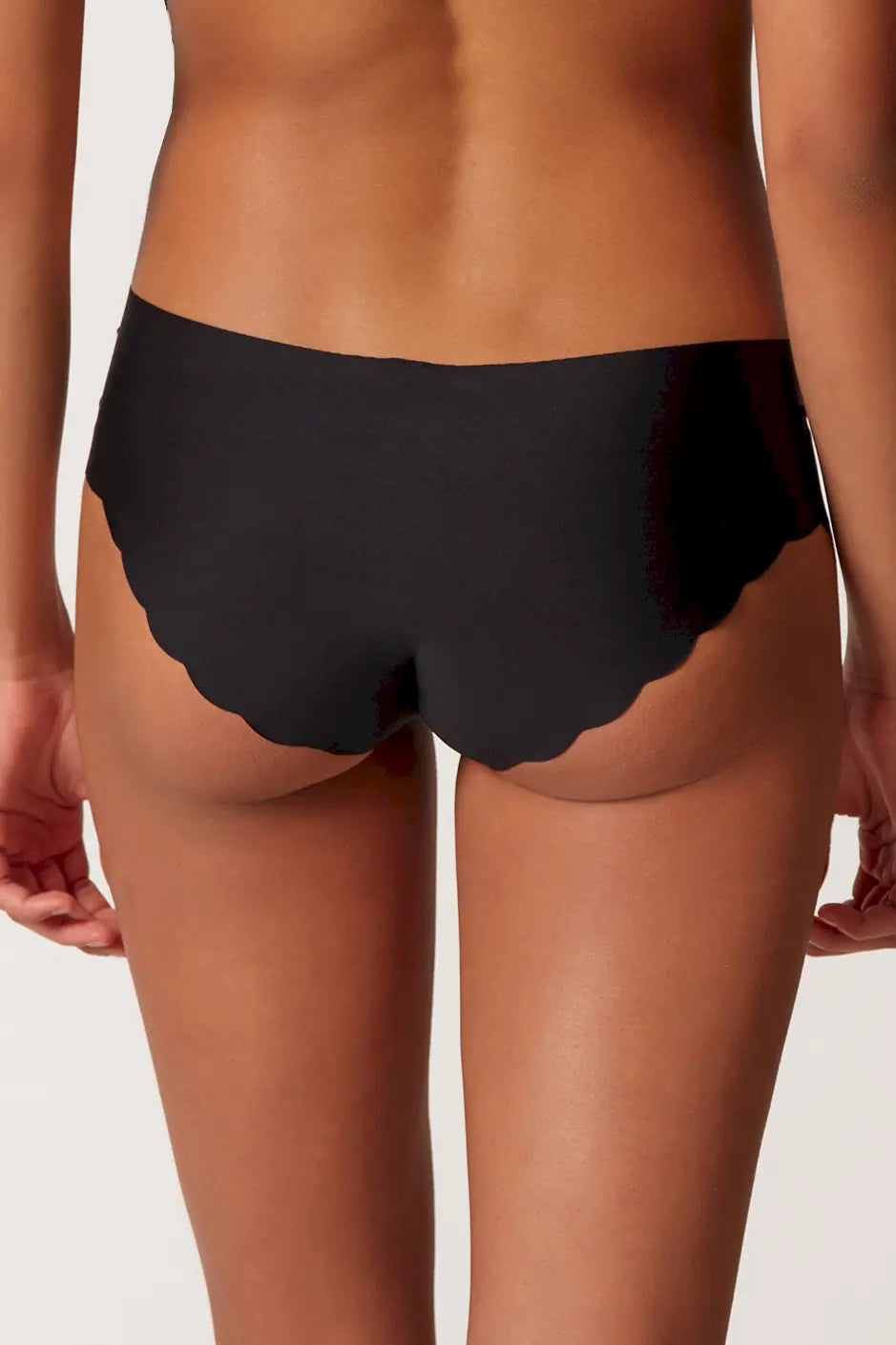 Periodenslip aus der Menstruationsunterwäsche-Serie MONTHLYSOLUTION von der Marke Skiny, Farbe: black, Rückansicht