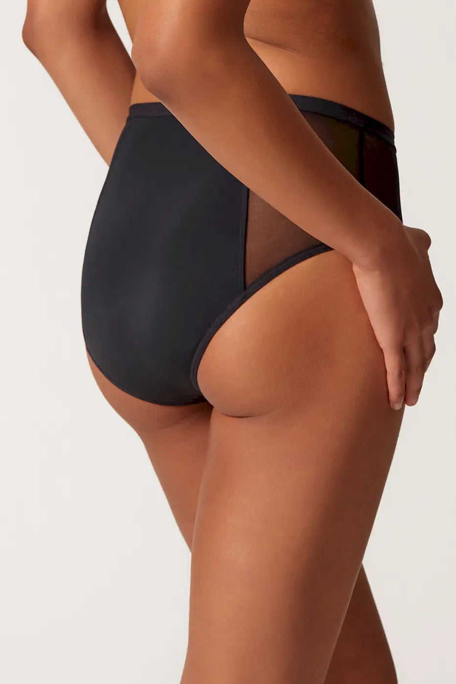 Periodenslip aus der Menstruationsunterwäsche-Serie MONTHLYSOLUTION von der Marke Skiny, Farbe: black, Rückansicht