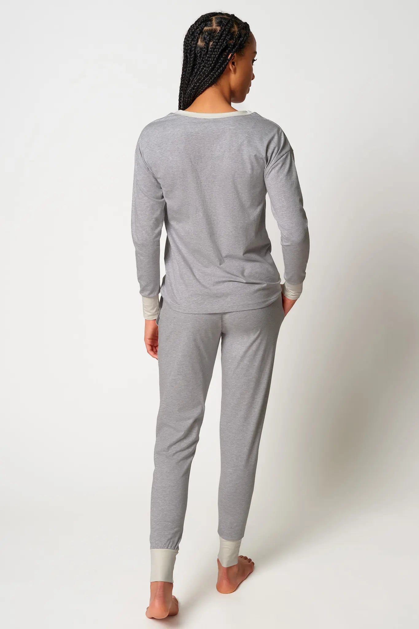 Pyjama aus der Nachtwäsche-Serie NIGHT IN MIX & MATCH von der Marke Skiny, Farbe: grey melange, Rückansicht