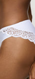 Spitzen-Slip aus der Dessous-Serie AMOURETTE von der Marke Triumph, Farbe: white, Seitenansicht