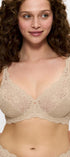 Bügel BH aus der Dessous-Serie AMOURETTE mit Spitze von der Marke Triumph, Farbe: skin, Vorderansicht