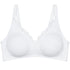 Minimizer BH ohne Bügel aus der Dessous-Serie aus Spitze AMOURETTE von der Marke Triumph, Farbe: white, Produktfoto