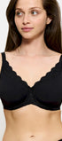 Minimizer BH  aus der Dessous-Serie aus Spitze AMOURETTE von der Marke Triumph, Farbe: black, Vorderansicht