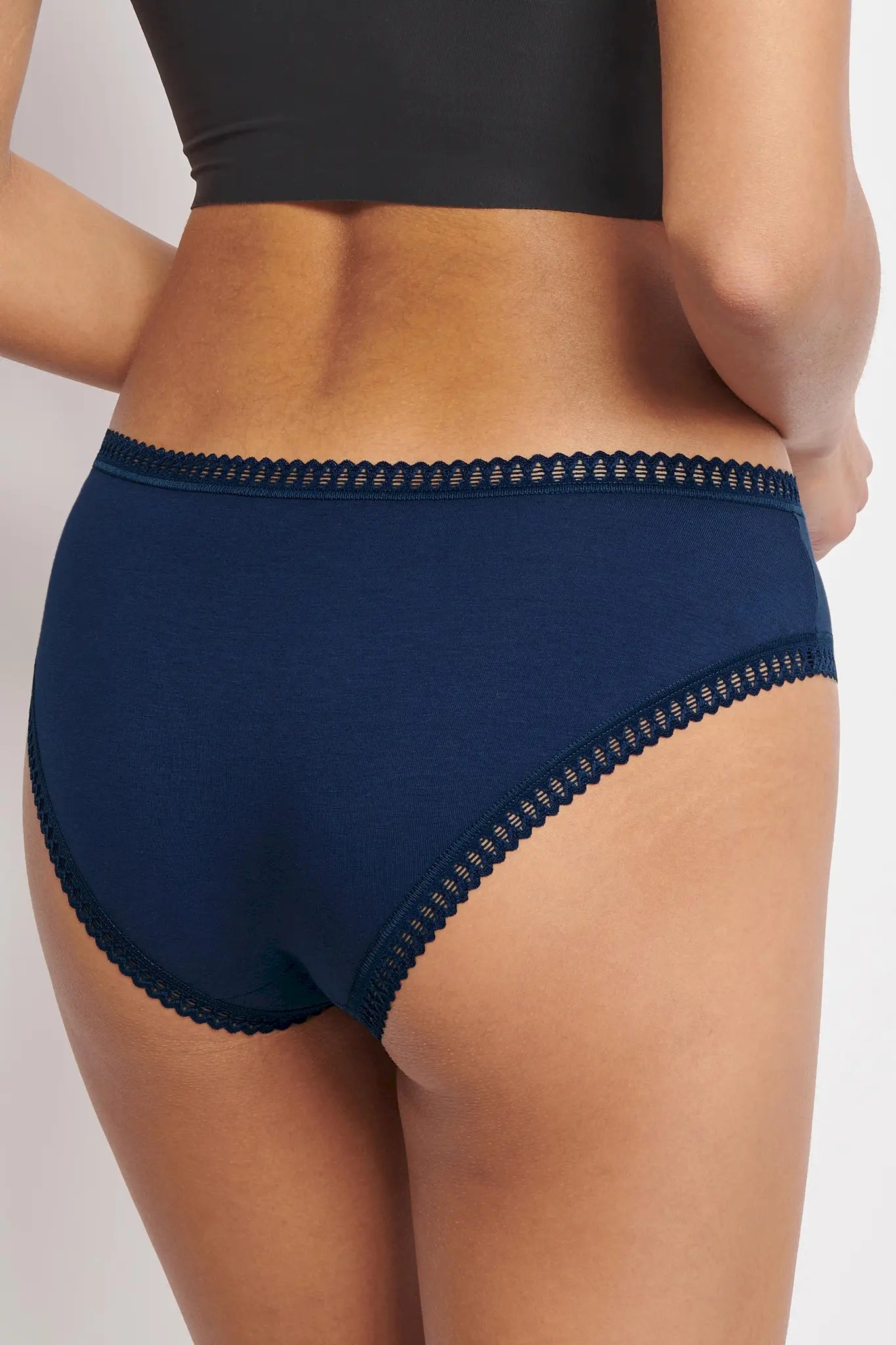 Hipster im 3er Pack aus der Unterwäsche-Serie GO CRUSH von der Marke Sloggi, Farbe: blue-dark Combination, Rückansicht