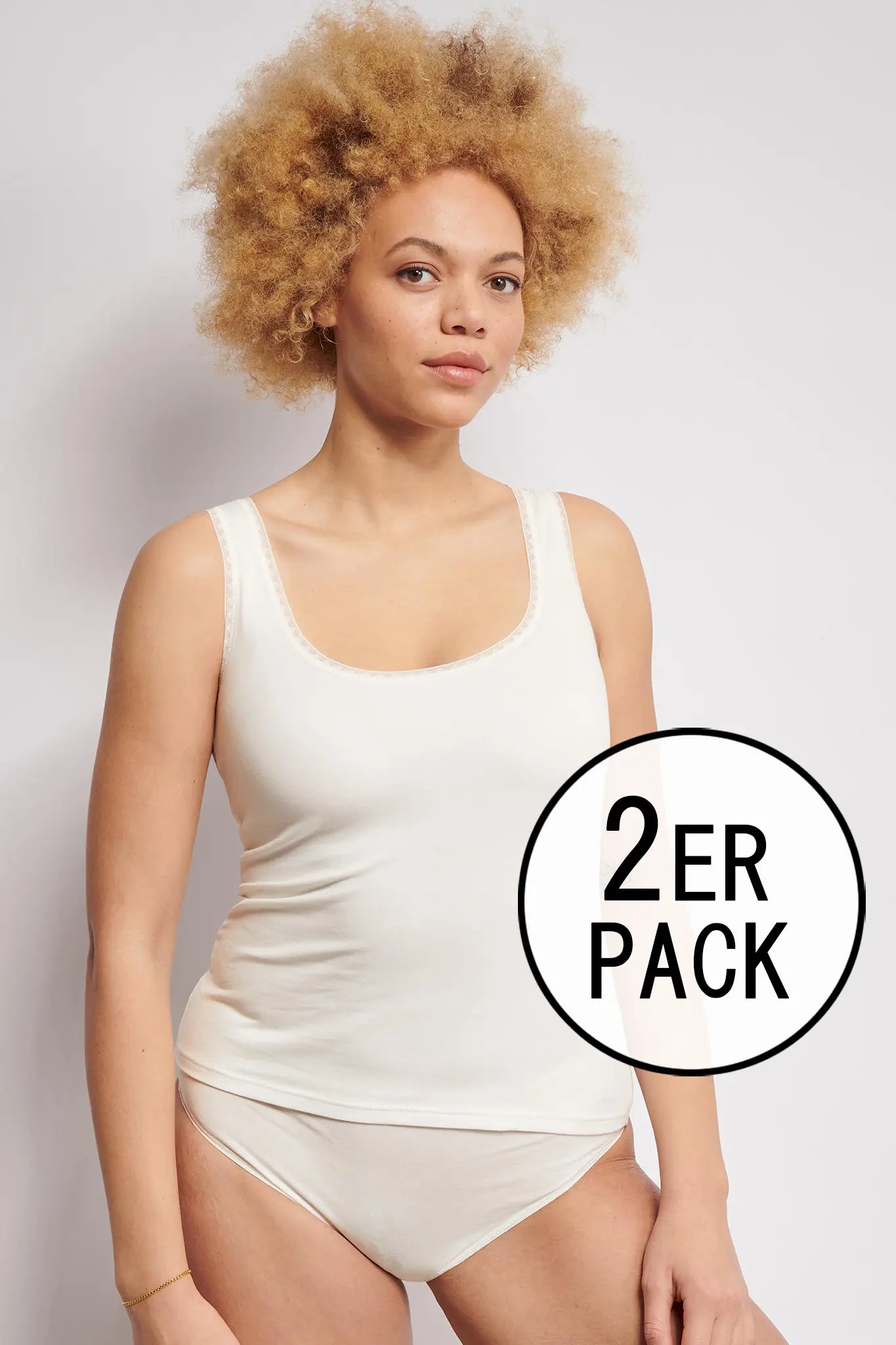 Tank Top im 2er Pack aus der Unterwäsche-Serie GO von der Marke Sloggi, Farbe: silk white, Vorderansicht