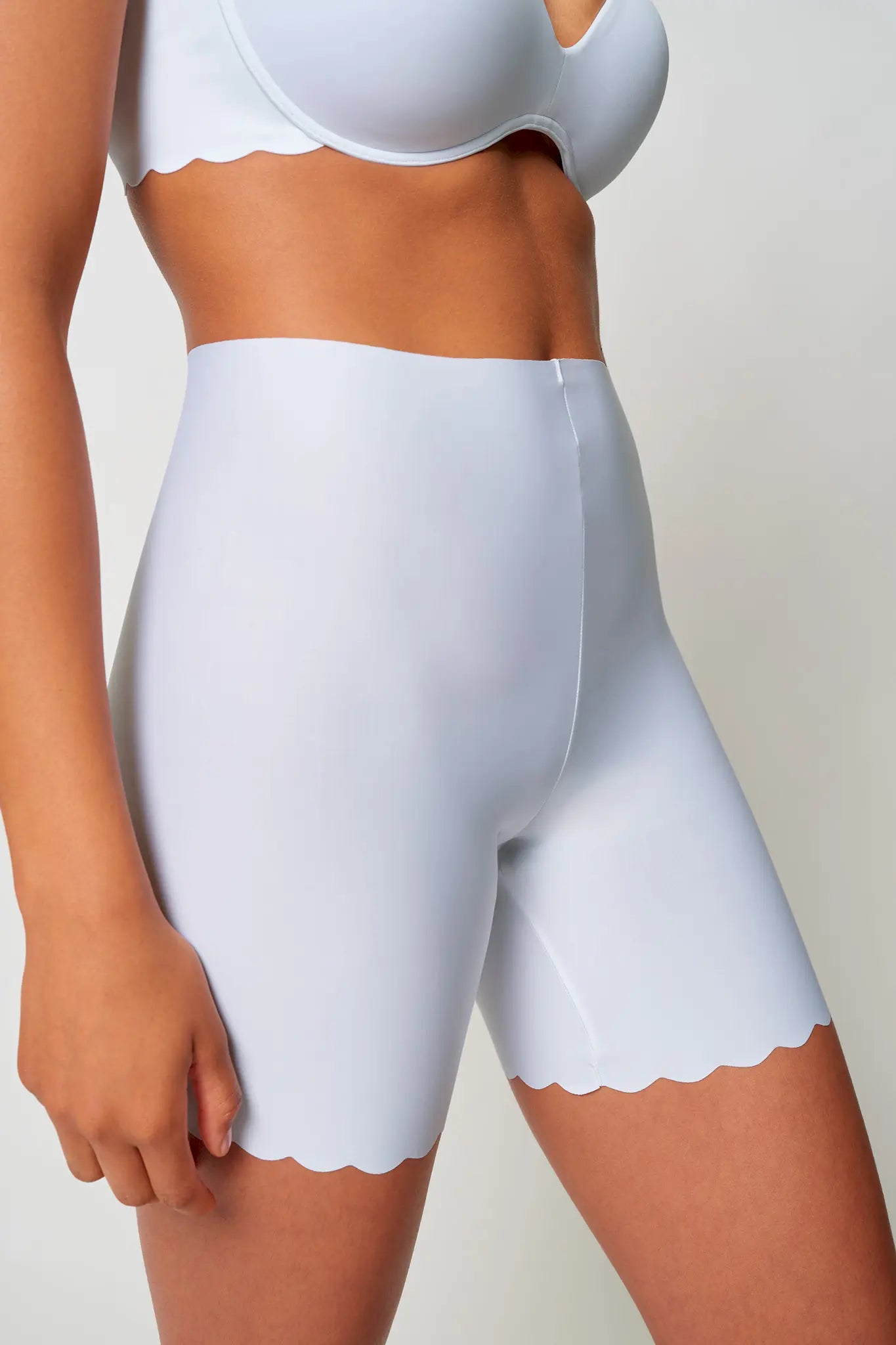 Kurze Hose aus der Wäsche-Serie SENSATION von der Marke Skiny, Farbe: white, Seitenansicht