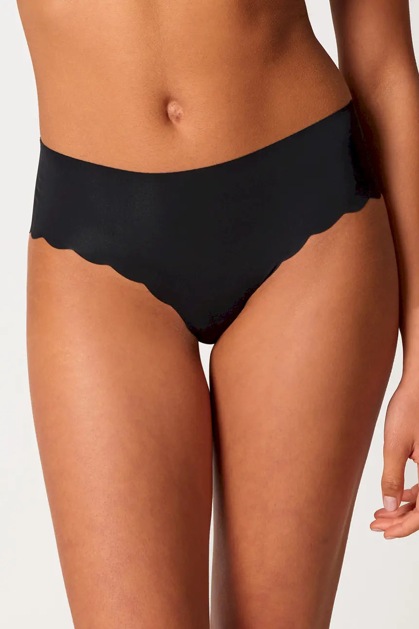 Panty aus der Wäsche-Serie SENSATION von der Marke Skiny, Farbe: black, Vorderansicht
