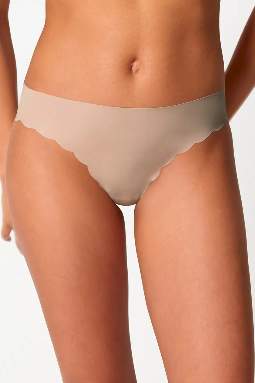 Rio Slip aus der Wäsche-Serie SENSATION von der Marke Skiny, Farbe: beige, Vorderansicht
