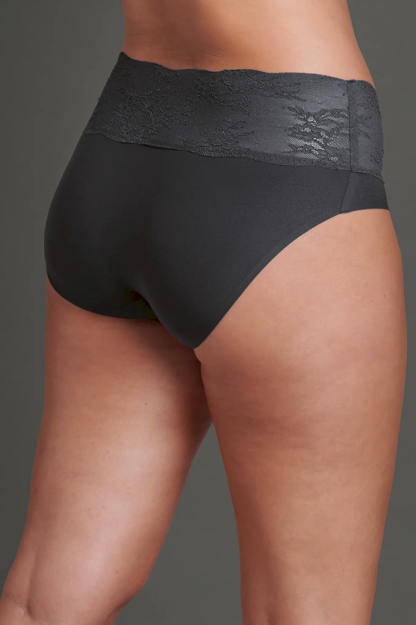 Taillenslip aus der Wäsche-Serie ESSENTIALS LACE von der Marke Anita, Farbe: anthrazit, Rückansicht