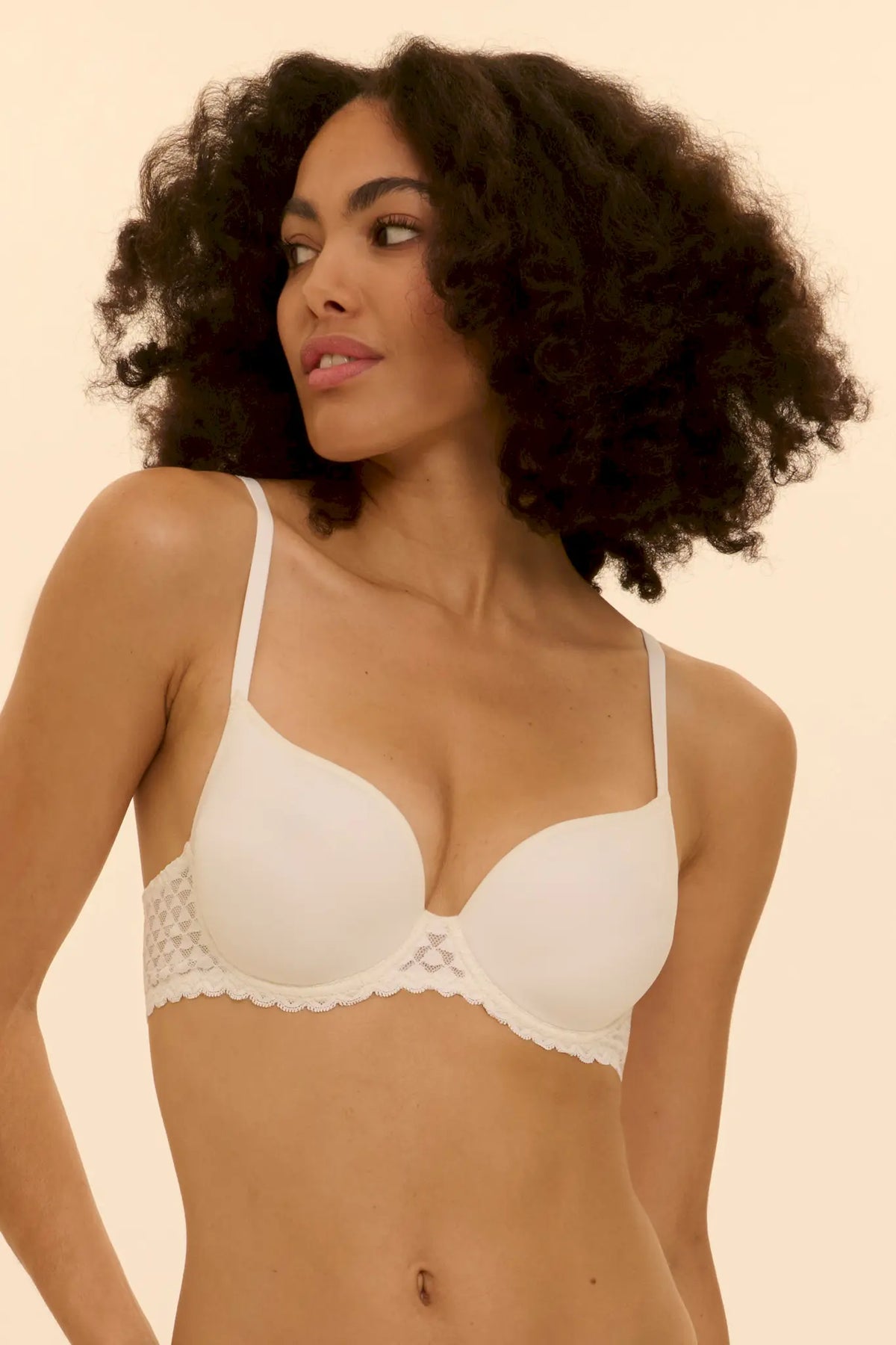 Spacer-BH aus der Wäsche-Serie SUBTILE für Damen von der Marke Simone Perele, Farbe: naturel, Vorderansicht