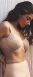 Vollschalen-BH mit extra Halt aus der Wäsche-Serie SUBTILE für Damen von der Marke Simone Perele, Farbe: skin rose, Seitenansicht
