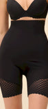 Miederpanty für Damen aus der Wäsche-Serie SUBTILE von der Marke Simone Perele, Farbe: schwarz, Vorderansicht