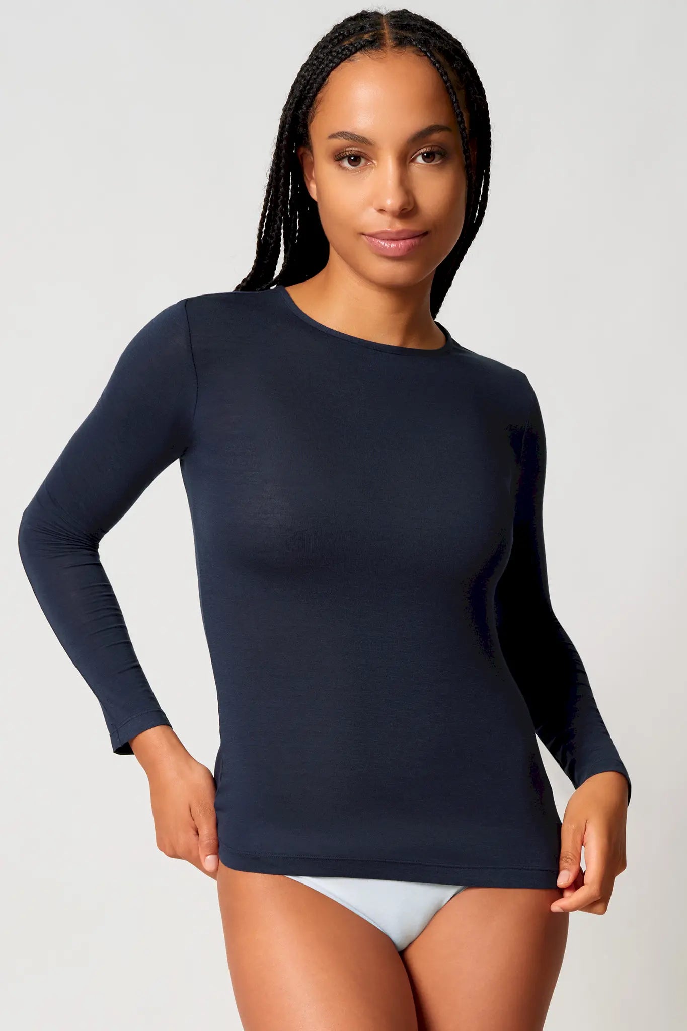 Langarmshirt aus der Wohlfühlwäsche-Serie CASHMEREDELUXE von der Marke Skiny, Farbe: crown blue, Vorderansicht