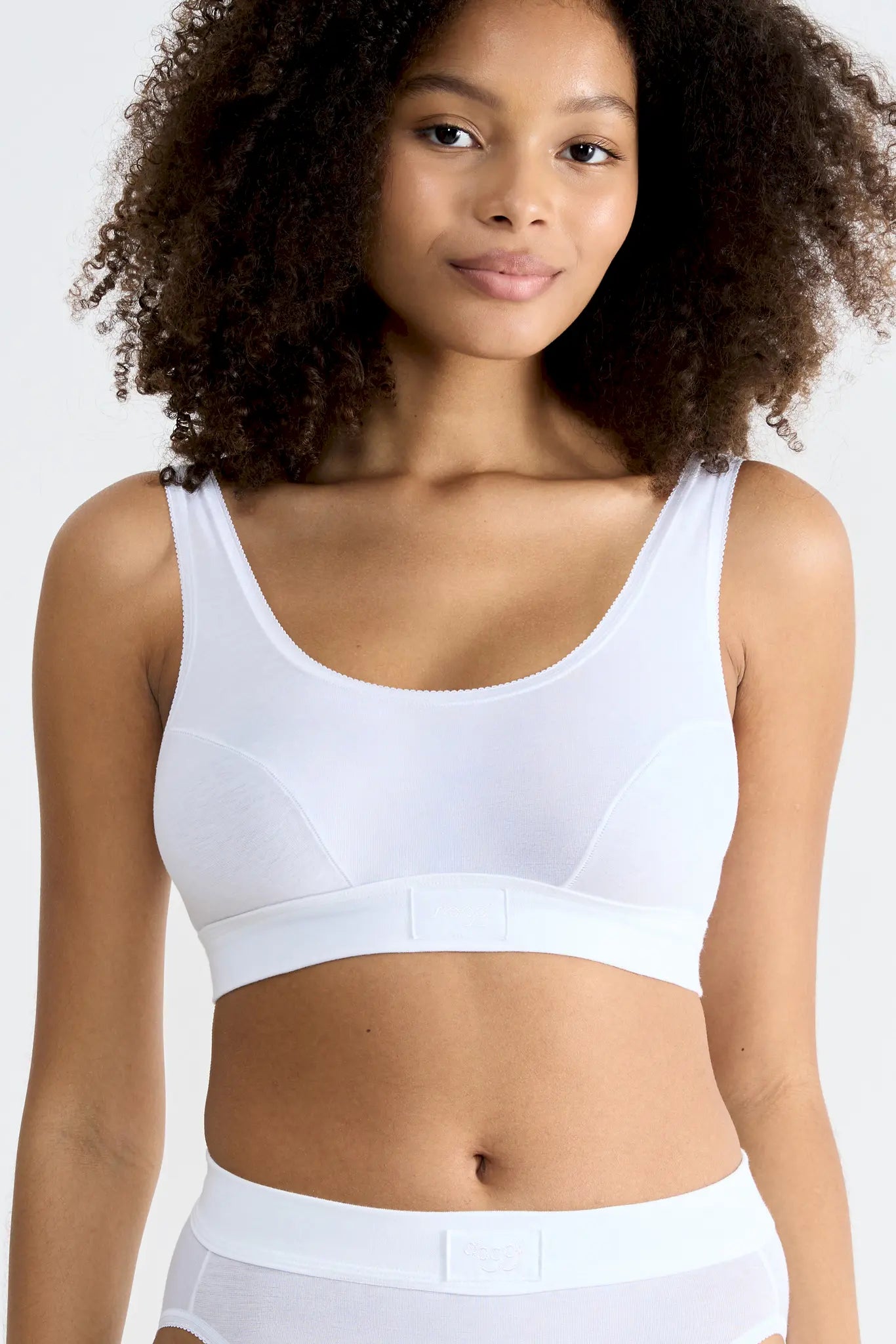Top aus der Wohlfühlwäsche-Serie DOUBLE COMFORT von der Marke Sloggi, Farbe: white, Vorderansicht