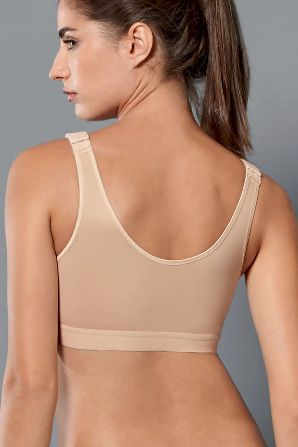 Sport-BH aus der Sportunterwäsche-Serie FRONTLINE OPEN von der Marke Anita active, Farbe: desert, Rückansicht