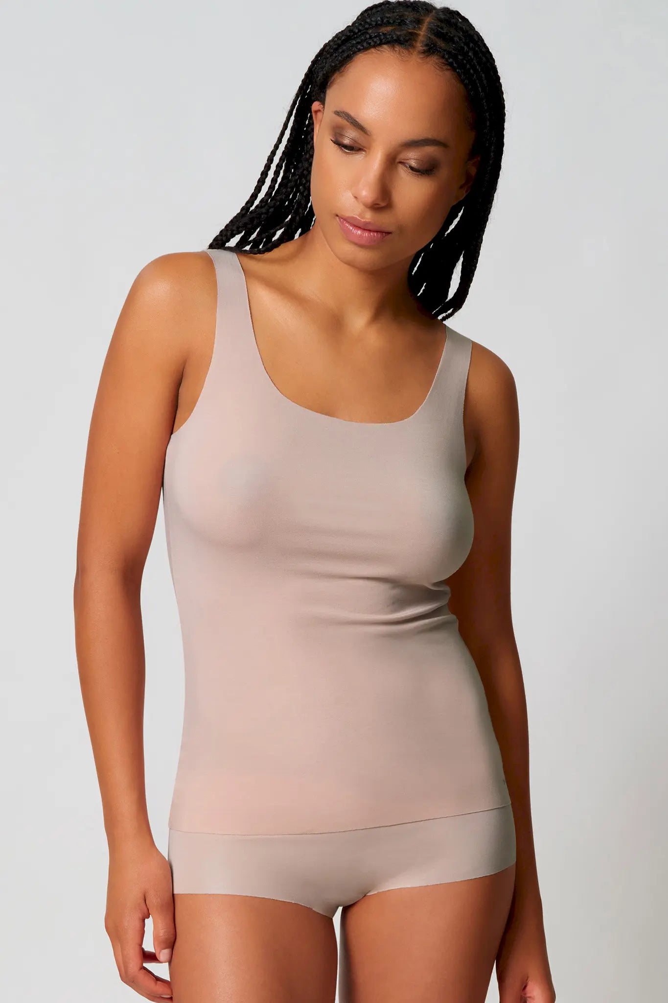 Tank Top aus der nahtlosen Unterwäsche-Serie ADVANTAGE MODAL INVISIBLE von der Marke Skiny, Farbe: beige, Vorderansicht
