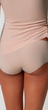 Panty aus der nahtlosen Unterwäsche-Serie ADVANTAGE MODAL INVISIBLE von der Marke Skiny, Farbe: beige, Rückansicht