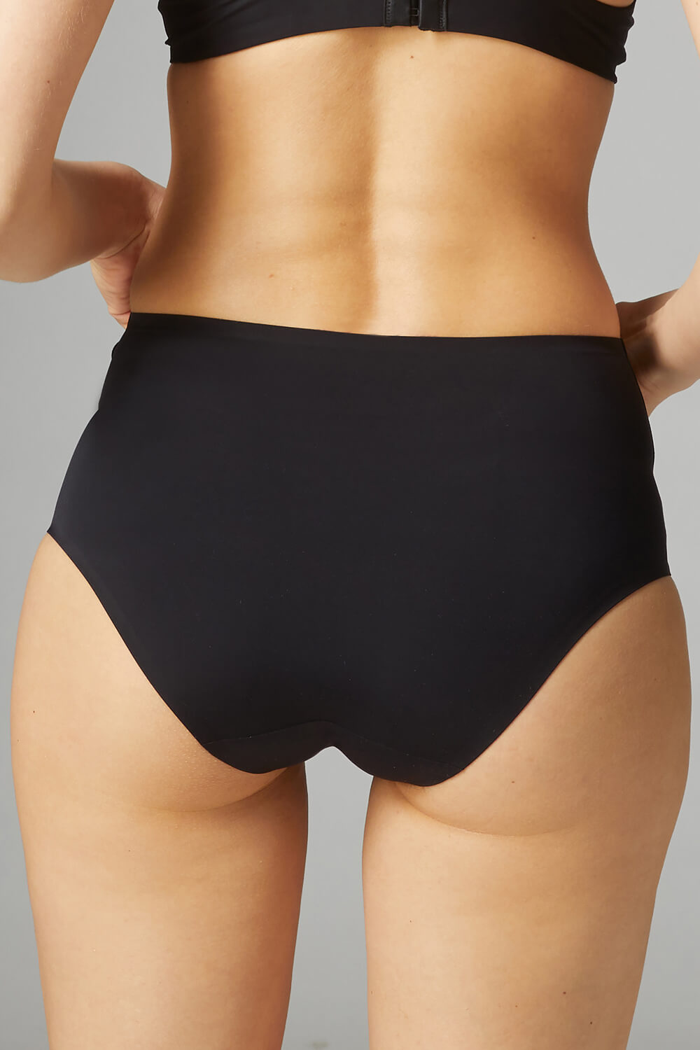 Miederslip - ESSENTIEL Simone Perele