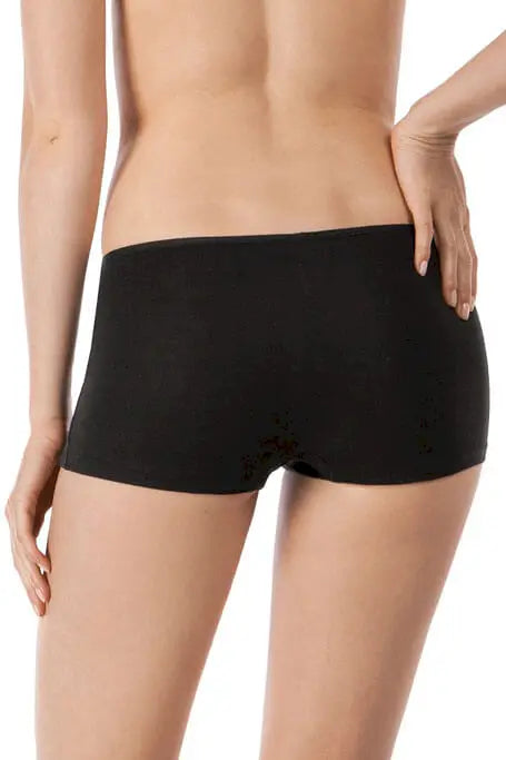 Boyleg Shorts aus der Damenunterwäsche-Serie COTTON ESSENTIALS von der Marke Skiny, Farbe: black, Rückansicht