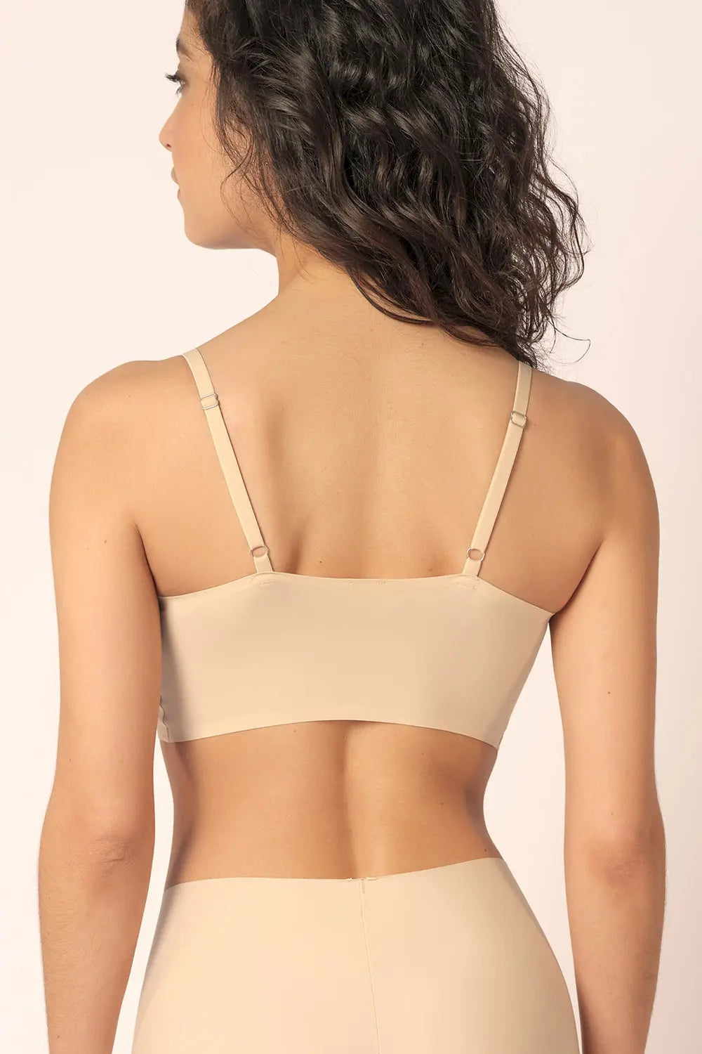 Bustier aus der soften Unterwäsche-Serie MICRO ESSENTIALS von der Marke Skiny, Farbe: beige, Rückansicht