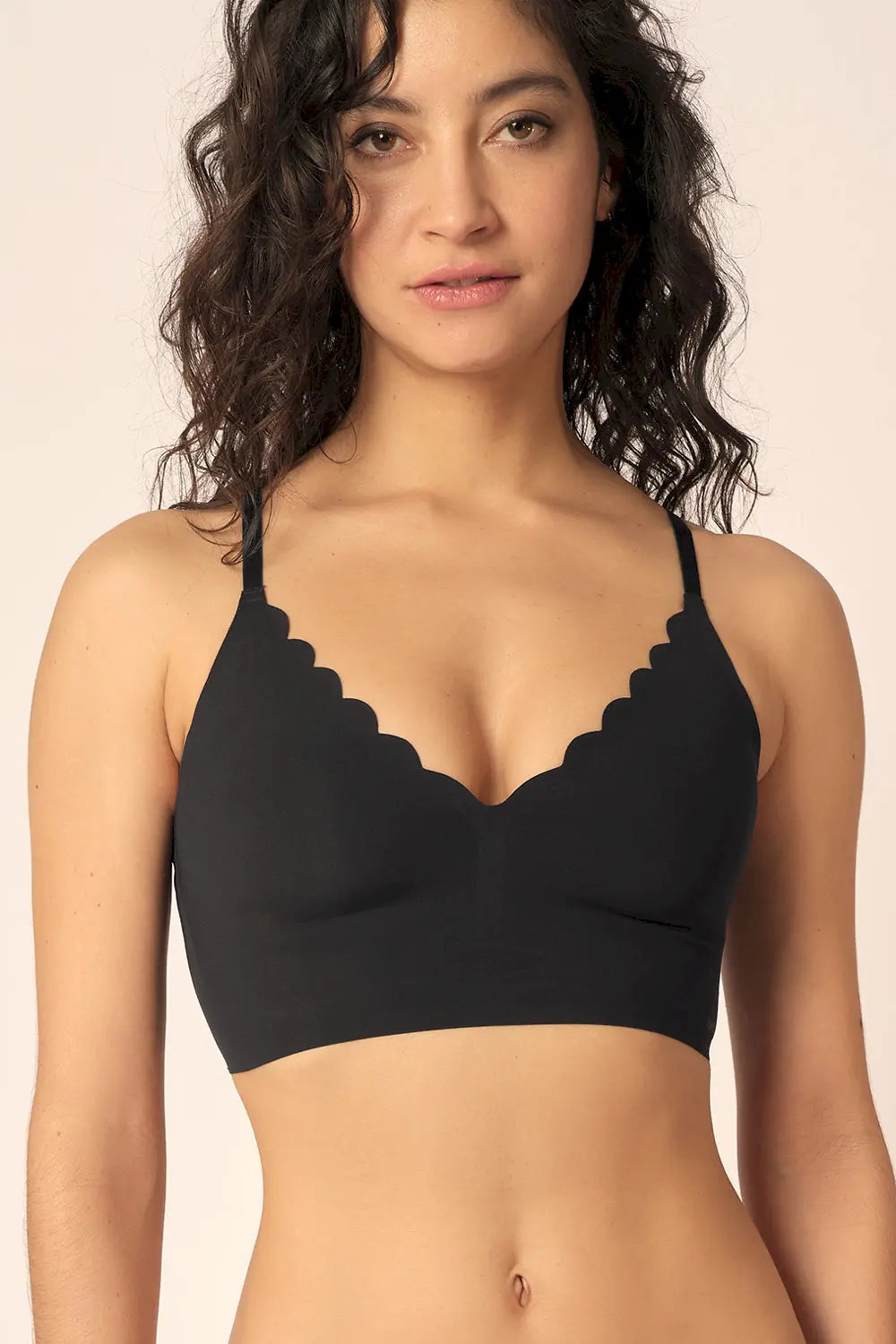 Bustier aus der soften Unterwäsche-Serie MICRO ESSENTIALS von der Marke Skiny, Farbe: black,Vorderansicht