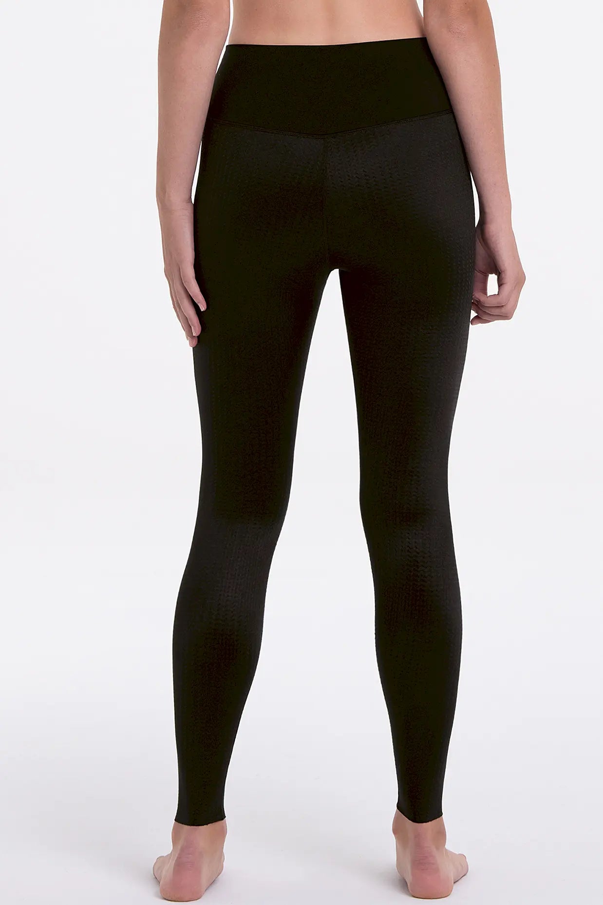 Sport Leggings aus der Sportunterwäsche-Serie SPORT TIGHTS MASSAGE von der Marke Anita active, Farbe: schwarz, Rückansicht
