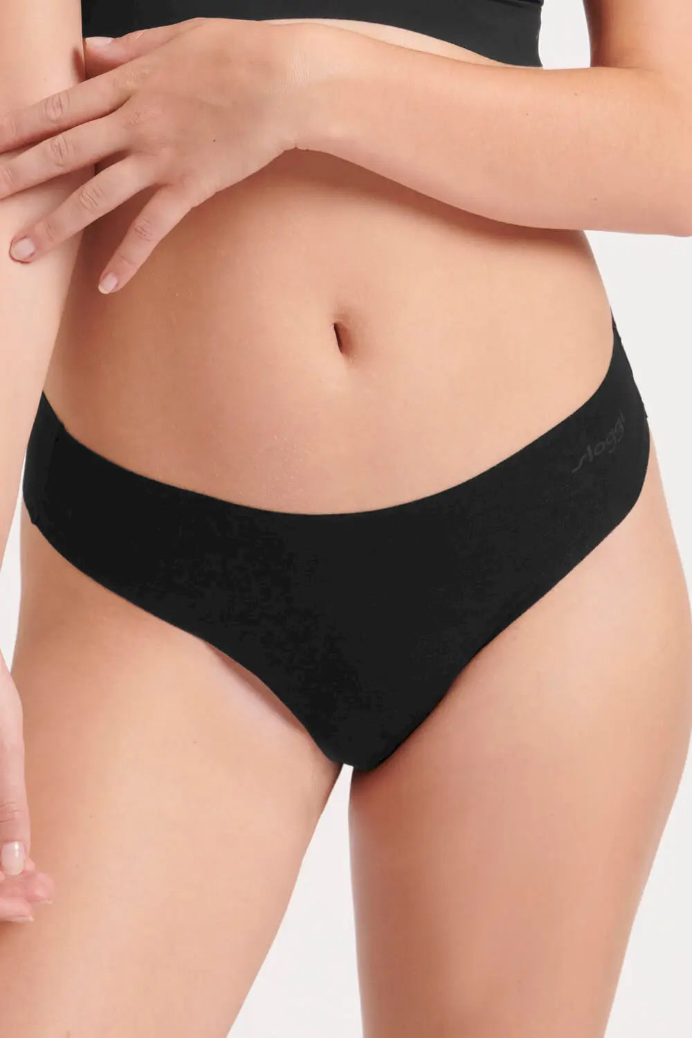 Hipstring im 2er Pack aus der Unterwäsche-Serie ZERO MODAL 2.0von der Marke Sloggi, Farbe: black, Vorderansicht