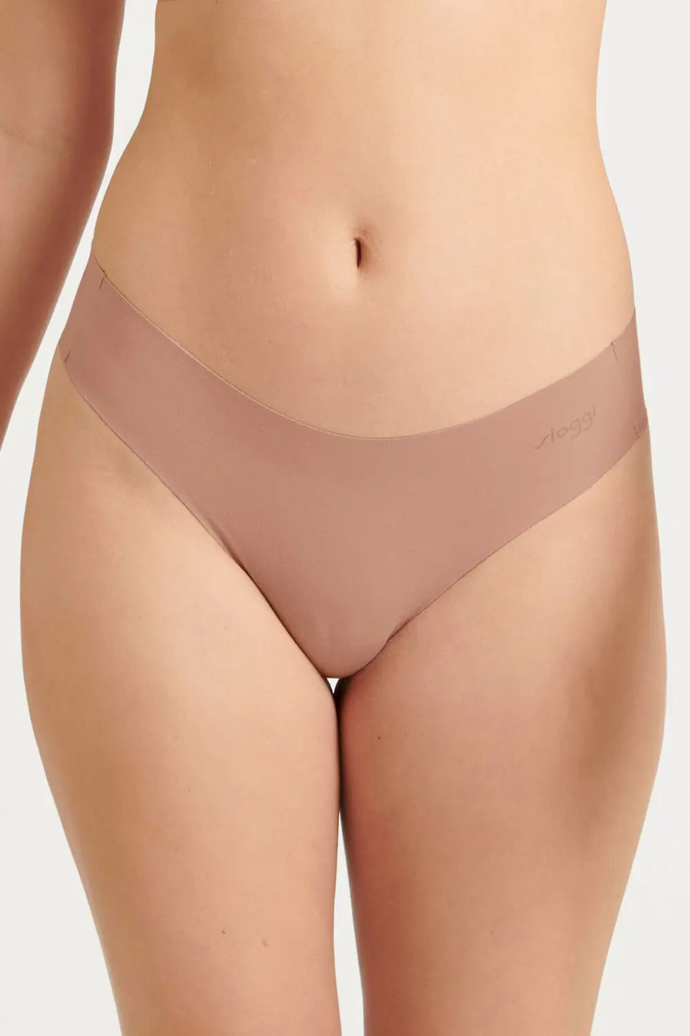 Hipstring im 2er Pack aus der Unterwäsche-Serie ZERO MODAL 2.0von der Marke Sloggi, Farbe: cameo brown, Vorderansicht