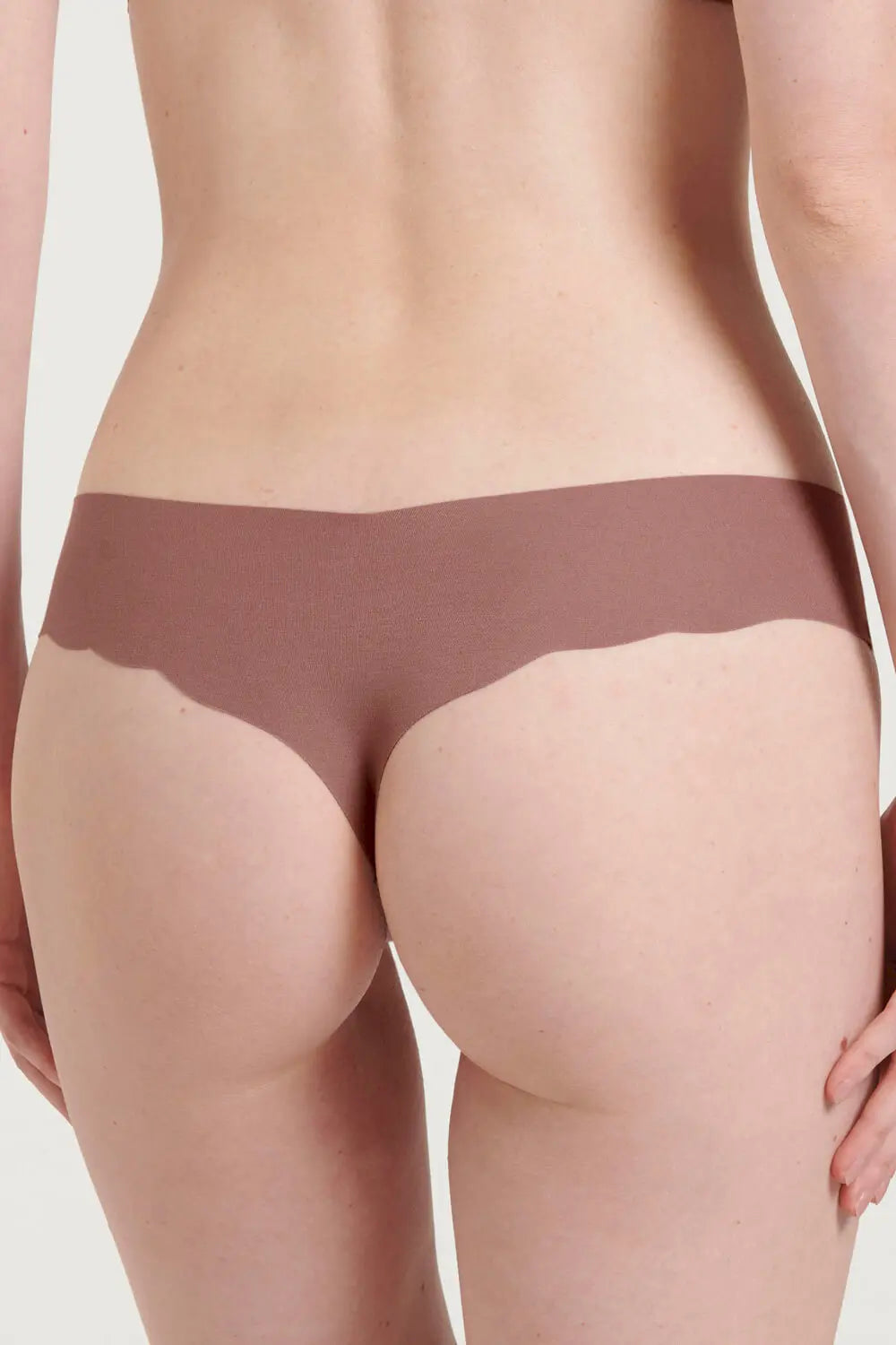 Hipstring im 2er Pack aus der Unterwäsche-Serie ZERO MODAL 2.0von der Marke Sloggi, Farbe: cacao, Rückansicht